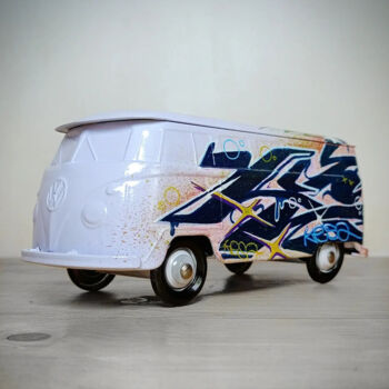 Scultura intitolato "VW WILD" da Kesa Graffiti, Opera d'arte originale, Spray