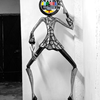 Skulptur mit dem Titel "Free-quence" von Khalid Darnaoud, Original-Kunstwerk, Metalle