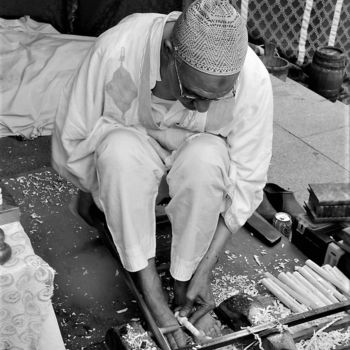 Fotografía titulada "artisan marocain" por Christine Pons, Obra de arte original