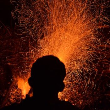 Fotografia zatytułowany „fire sparkles02” autorstwa Kishore Singh, Oryginalna praca
