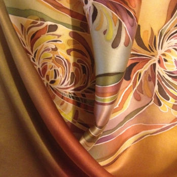 Textile Art titled "Batik scarf "Chrysa…" by Lidia Cravcenco, Original Artwork, Fabric