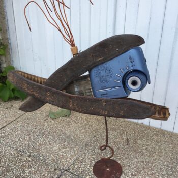 Sculpture titled "La baleine bleue" by Koki, Original Artwork