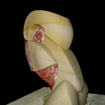 雕塑 标题为“Hizbox” 由Konrad Ziolkowski, 原创艺术品