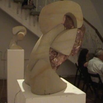 Skulptur mit dem Titel "Galeria Miejska Wro…" von Konrad Ziolkowski, Original-Kunstwerk