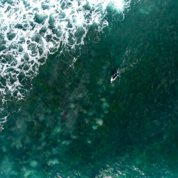 「Surf, I」というタイトルの写真撮影 Kourosh Sotoodehによって, オリジナルのアートワーク, デジタル