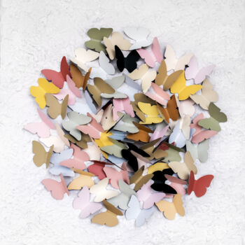 Sculpture intitulée "Recycle butterfly" par Kristen Jelly, Œuvre d'art originale, Papier Monté sur Châssis en bois