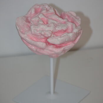 Escultura intitulada "Pink Bud" por Kseniya Redina, Obras de arte originais, Gesso