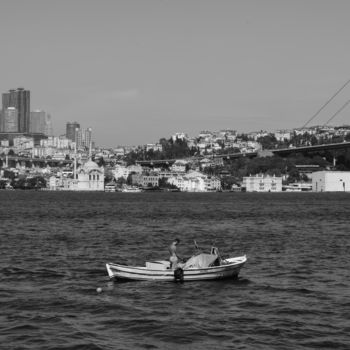 Photographie intitulée "İstanbul mücadelesi" par Batuhan Kurt, Œuvre d'art originale, Photographie numérique