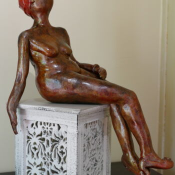 Sculpture intitulée "PAMINA (N° 043)" par L'Atelier De Nanou, Œuvre d'art originale, Terre cuite