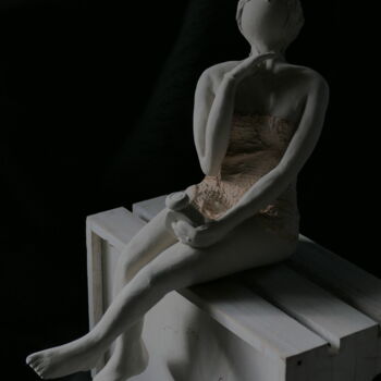 Sculpture titled "141_ANAIS" by L'Atelier De Nanou, Original Artwork, Terra cotta