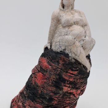 Escultura intitulada "fldfemmefigure-de-p…" por Frédérique Lacroix Damas, Obras de arte originais, Cerâmica