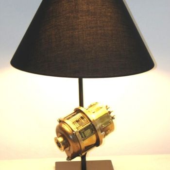 Design titled "Lampe moteur électr…" by Laurent Mascret, Original Artwork