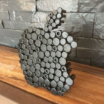 Sculpture titled "apple" by Henri Ureta, Original Artwork, Stainless Steel Mounted on Metal