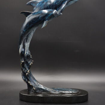 Γλυπτική με τίτλο "The Dolphins" από Laran Ghiglieri, Αυθεντικά έργα τέχνης, Μπρούντζος