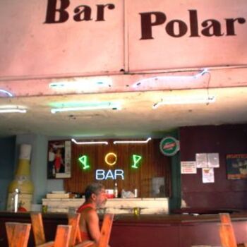 Fotografia intitolato "BAR POLAR" da Onelio Larralde, Opera d'arte originale