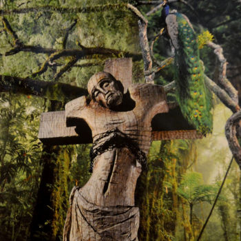 Collages intitolato "CRUCIFIXION" da Manu Vielles, Opera d'arte originale, Collages Montato su Pannello di legno