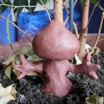 Sculpture intitulée "Un champignon mignon" par Laure, Œuvre d'art originale, Autre