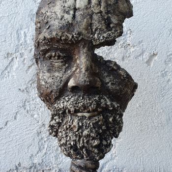 Sculptuur getiteld "Olrejni" door Laurence Bigand, Origineel Kunstwerk, Klei