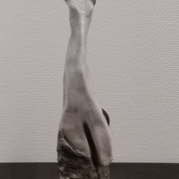 Sculpture titled "Silhouette" by Laydev, Original Artwork, Ceramics