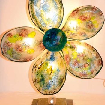 Sculptuur getiteld "fleur lumineuses au…" door Victor Mamane, Origineel Kunstwerk, Glas