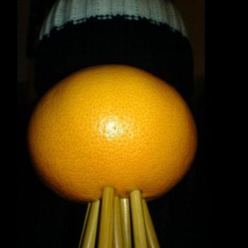 Photographie intitulée "Orange" par Lchod, Œuvre d'art originale