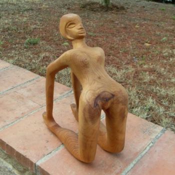 Sculpture titled "xéna" by Raymond Le Chélard, Original Artwork