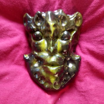 Sculpture titled "d'oro" by Desire Lefebvre, Original Artwork, Clay