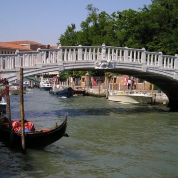 Photographie intitulée "Venice Bridge Colour" par Lenka Graner, Œuvre d'art originale