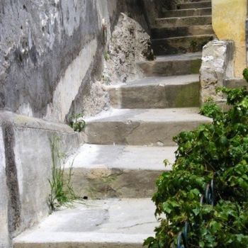 Fotografie mit dem Titel "Steps in Positano" von Lenka Graner, Original-Kunstwerk