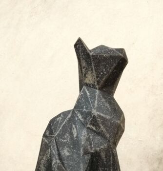 Sculptuur getiteld "The Black Lucky Cat" door Leonardo Alonso, Origineel Kunstwerk, Hars
