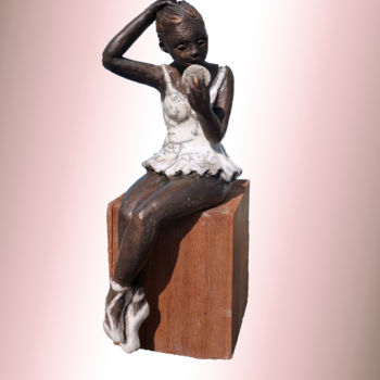 Escultura intitulada "petite-ballerine-mo…" por Léone Digraci, Obras de arte originais