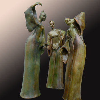 Skulptur mit dem Titel "LES MARIONNETTISTES" von Léone Digraci, Original-Kunstwerk, Keramik