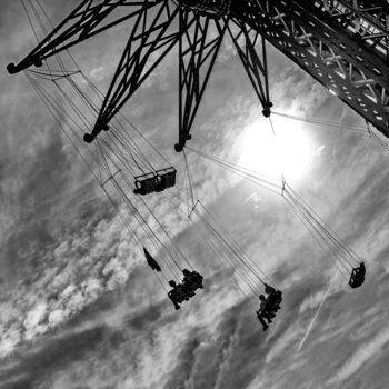 Photographie intitulée "Dem Himmel entgegen" par Leopold Brix, Œuvre d'art originale, Photographie numérique