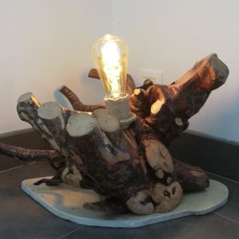 Design titled "Lampe racine" by Bois Du Léman, Original Artwork, Wood