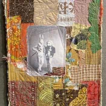 Textile Art titled "Les Merveilleux" by Les Cousardes, Original Artwork, Fabric Mounted on Other rigid panel