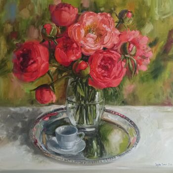 Painting titled "Coral pink peonies…" by Leyla Demir, Original Artwork, Oil Mounted on Wood Stretcher frame