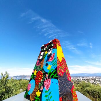 Skulptur mit dem Titel "Dreams bag Maroushk…" von Lila D'Harcourt, Original-Kunstwerk, Keramik