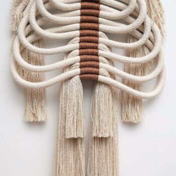 Textile Art titled "Totem 11" by Lisa Thevenon, Original Artwork, String Art