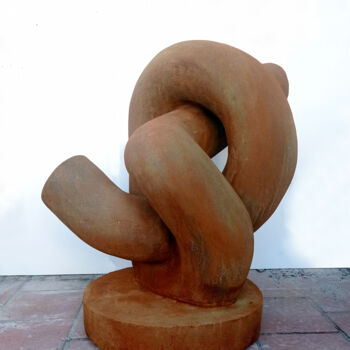 Скульптура под названием "Caligrafia VIII" - Lito, Подлинное произведение искусства, бетон