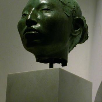 Скульптура под названием "山秀" - 象群 李, Подлинное произведение искусства