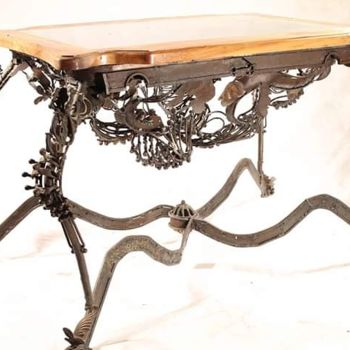 Scultura intitolato "Table" da Ljuba, Opera d'arte originale, Metalli