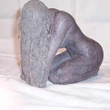 Sculpture titled "CHRISTINE" by Lola Zaro, Original Artwork, Clay