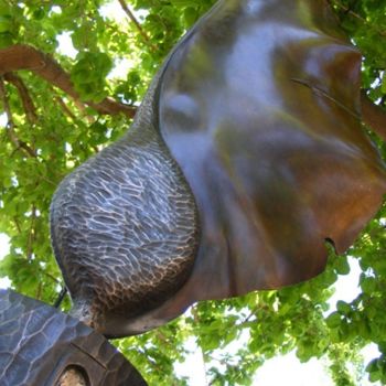 Sculpture titled "Semilla bronze" by Jaime Lorenz Baeta, Original Artwork