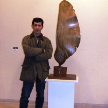 Sculpture titled "Semilla madera de t…" by Jaime Lorenz Baeta, Original Artwork