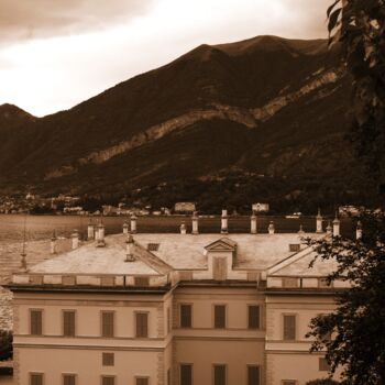 Fotografia intitolato "villa bianca" da Lorenzo Corti, Opera d'arte originale, Fotografia digitale