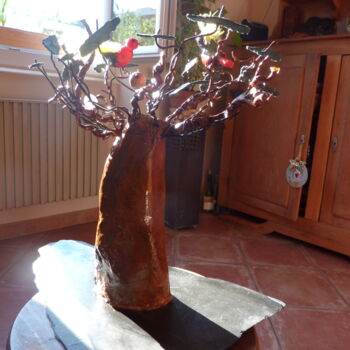 Sculpture intitulée "Baobab" par Lorette Perret, Œuvre d'art originale, Papier