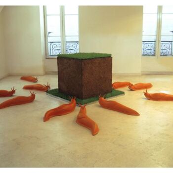 Skulptur mit dem Titel "Trésor caché, Insta…" von Lou Perdu, Original-Kunstwerk, Gemischte Medien