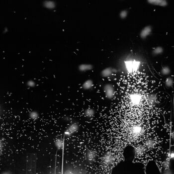 Photographie intitulée "Flocons volants" par Louis Théron, Œuvre d'art originale, Photographie numérique