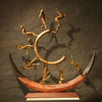 Sculpture titled "Wheel of life" by Michael Cañadas, Original Artwork, Bronze