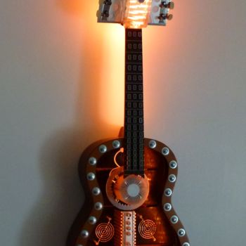 Design mit dem Titel "guitare" von Luc Obukow, Original-Kunstwerk, Holz